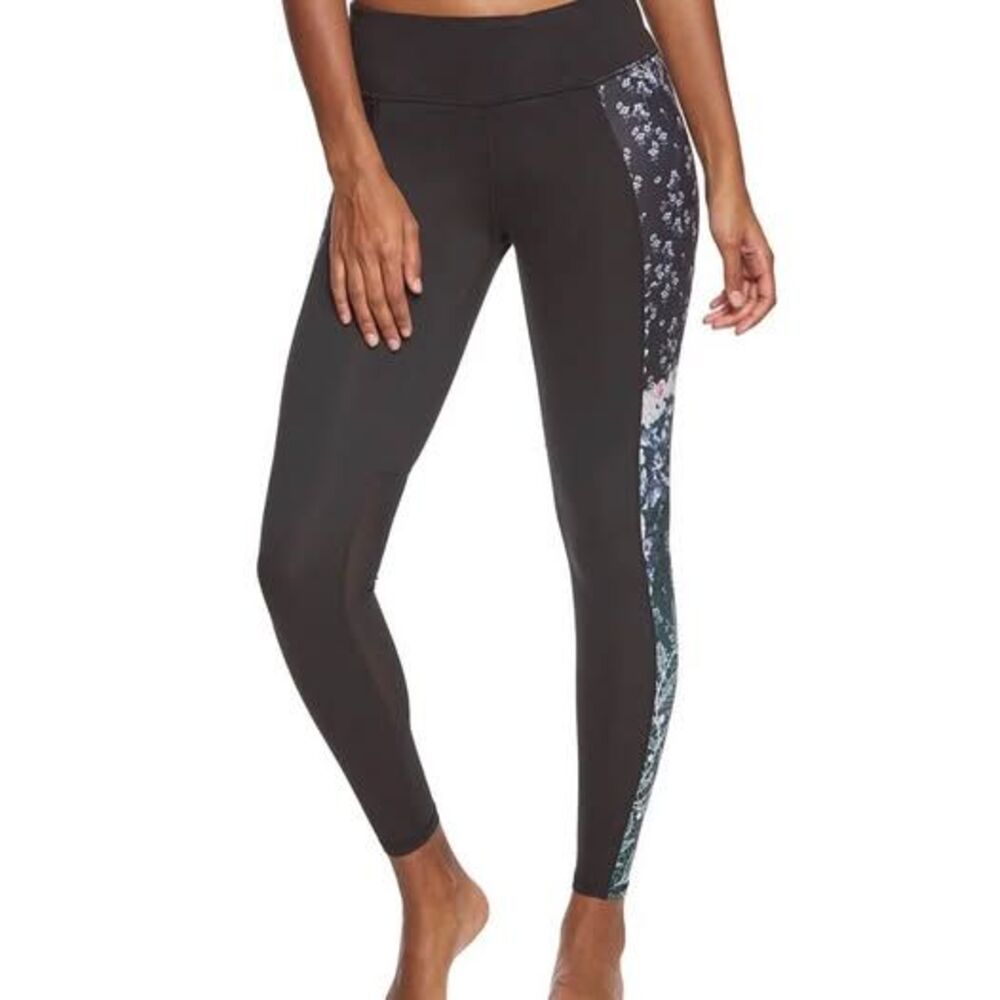 Lululemon Legging 8 Pair Bundle Lot Size Small 4 VS pink betsey johnson athleta - Picture 6 of 9